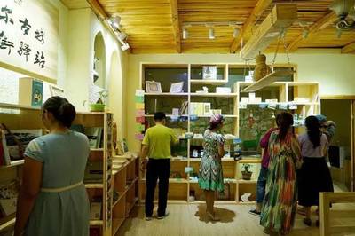 絲路新驛 探訪喀什異域風(fēng)情主題郵局，解鎖郵政文化與展覽服務(wù)新體驗(yàn)